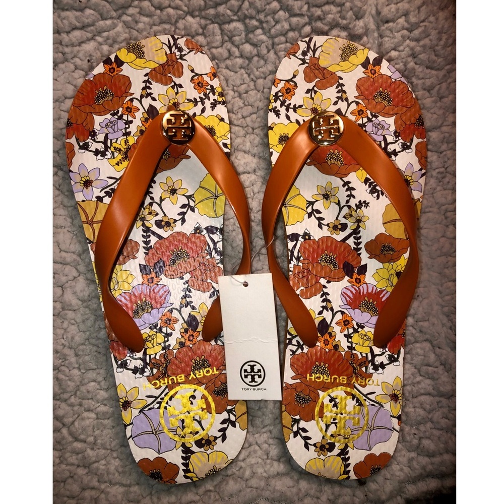 Tory Burch Flip Flops🌼